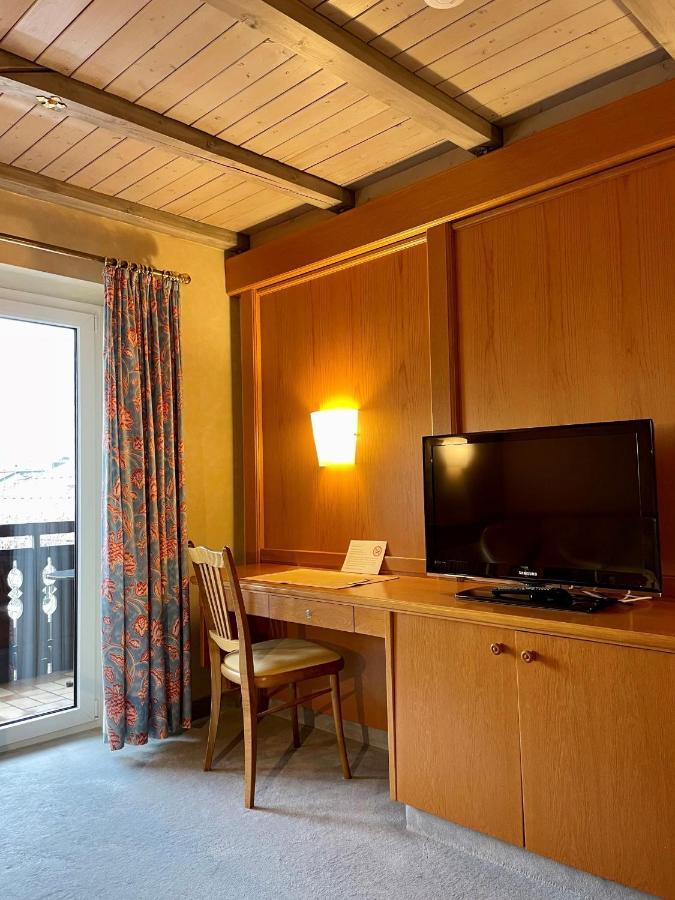 Hotel Gasthof Adler 오버스트도르프 외부 사진